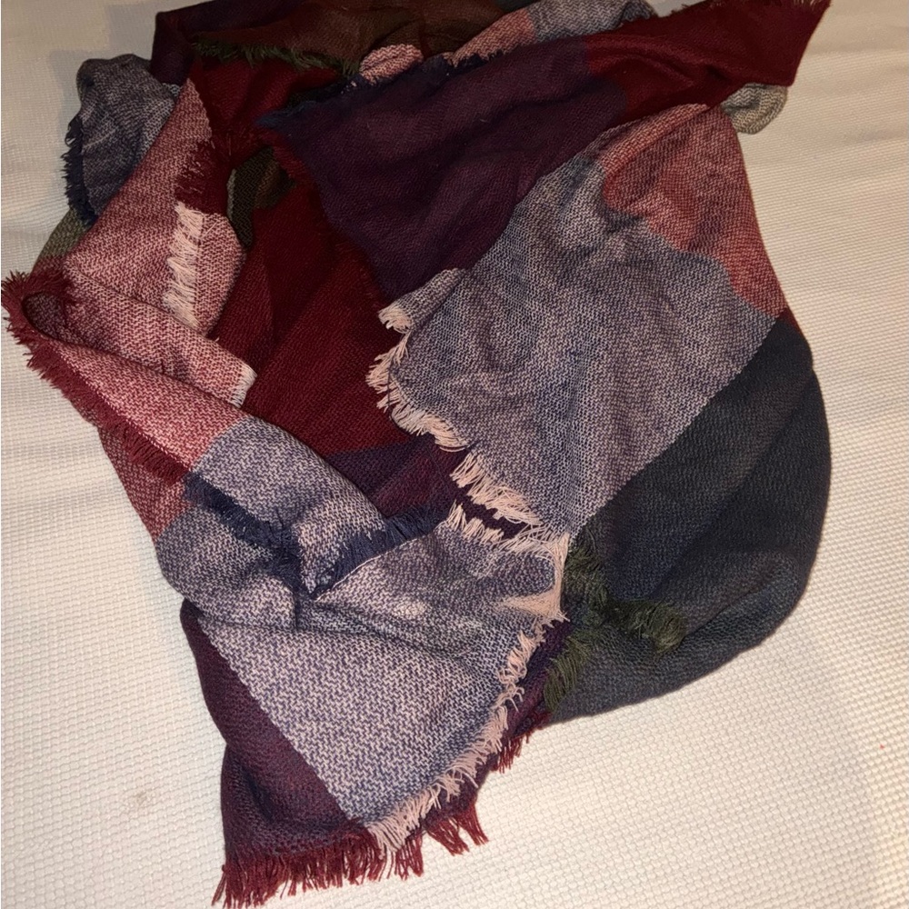 Multicolor Fringed Women's Scarf
